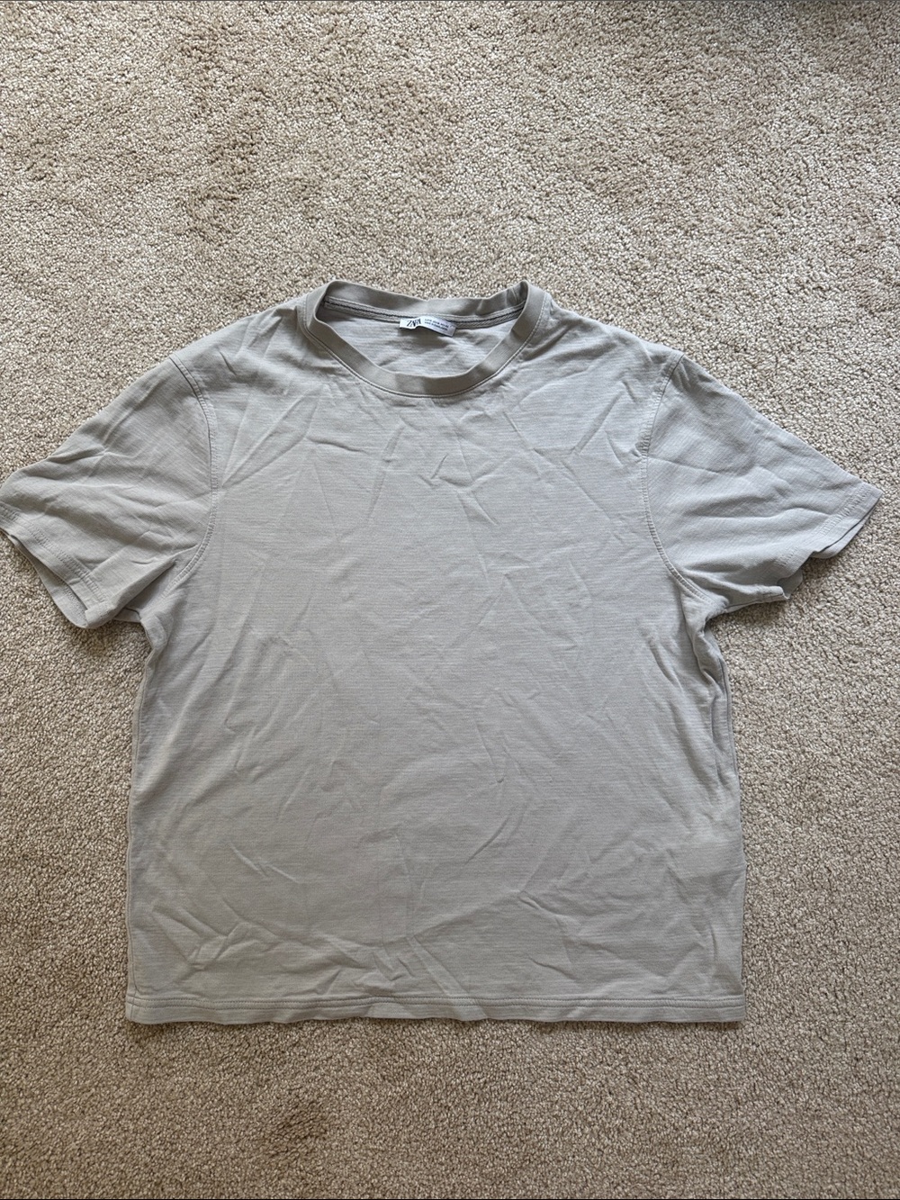 Zara Men’s Tan Tshirt Size M